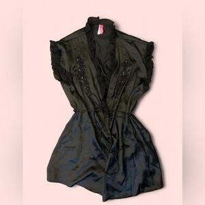 Cosmo Style by Cosmopolitan Black Satin Mini Robe Lingerie | M